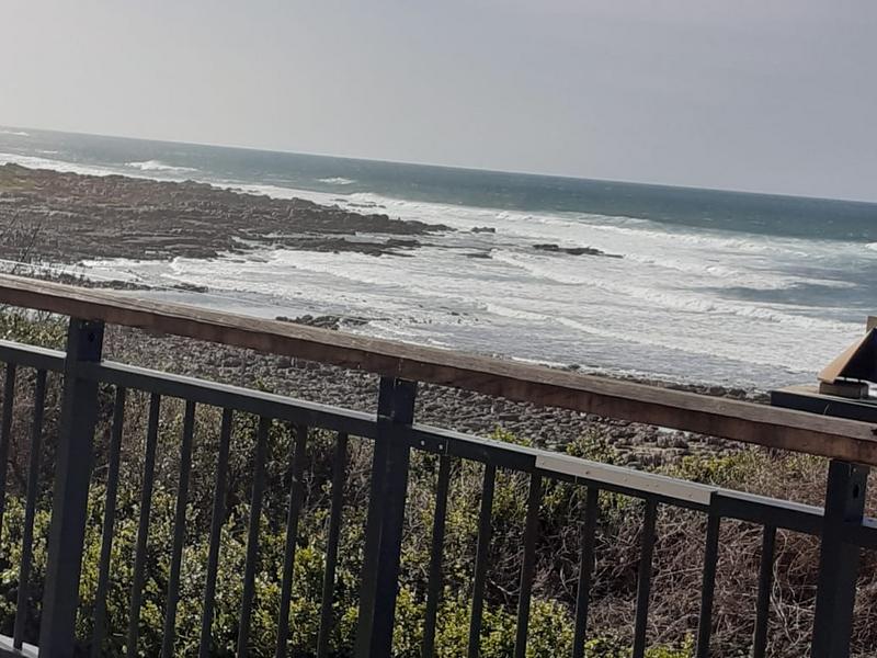 8 Bedroom Property for Sale in Jongensfontein Western Cape